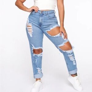 FASHION NOVA Driving Me Crazy Boyfriend Jeans Medium Blue Wash Size 7 (W27) NEW
